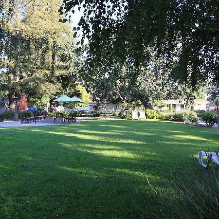 Meadowlark Inn Solvang Ngoại thất bức ảnh