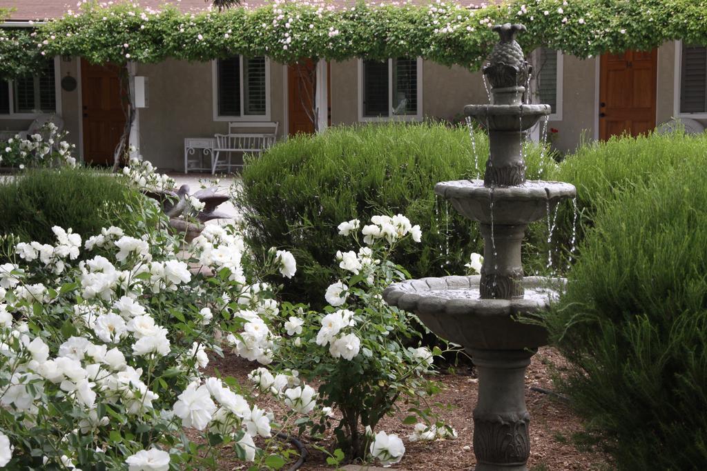 Meadowlark Inn Solvang Ngoại thất bức ảnh